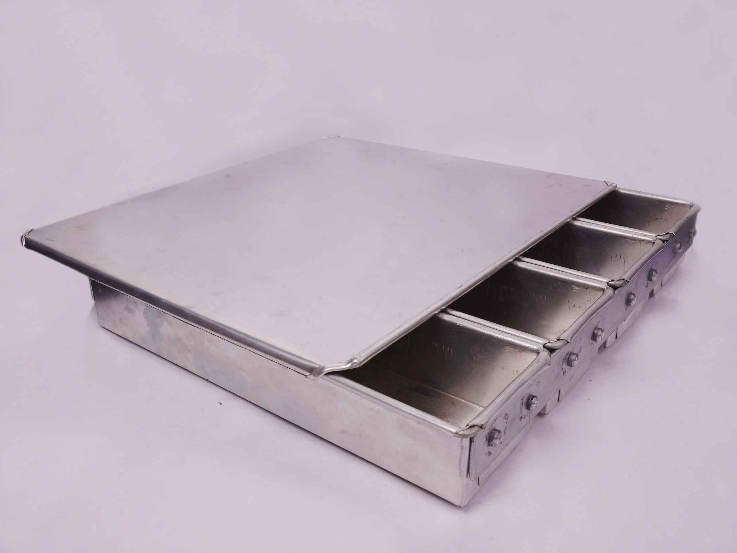 Aluminium Rusk box and top set (12"x3"x2")(4x1)(4 pokit in a  set)